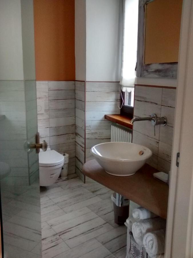 Villa La Pomella Ponte Nizza Esterno foto
