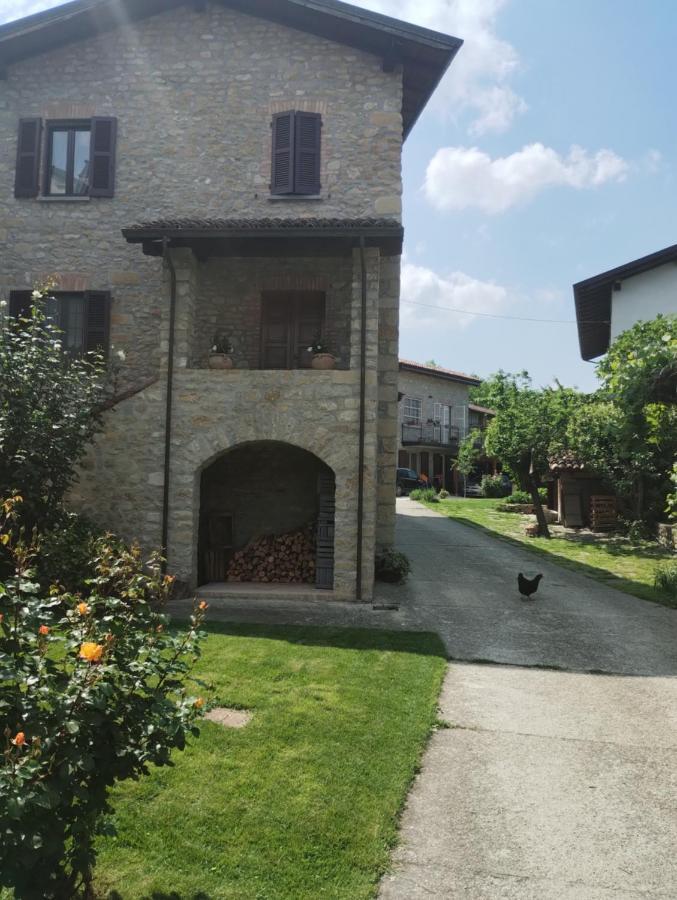 Villa La Pomella Ponte Nizza Esterno foto